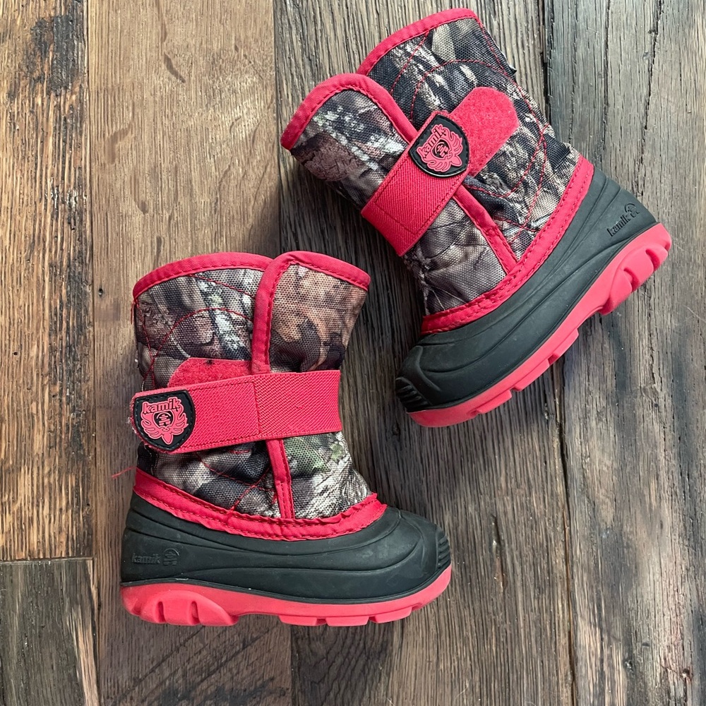 Kamik winter Snow boots toddler boy 6